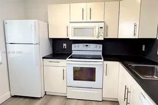 8560 N Sherman Cir, Miramar, FL 33025 - Photo 2