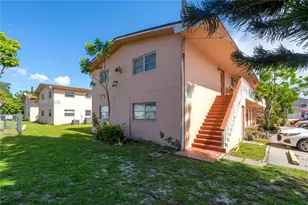 7481 SW 10th Ct, North Lauderdale, FL 33068 - Photo 12