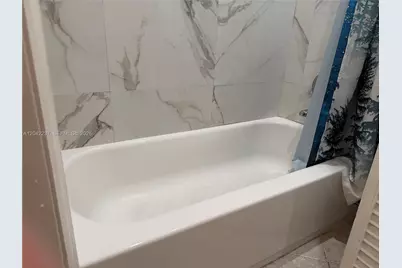 [Address not provided], North Miami Beach, FL 33160 - Photo 10