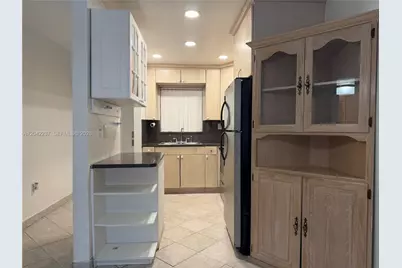 [Address not provided], North Miami Beach, FL 33160 - Photo 4