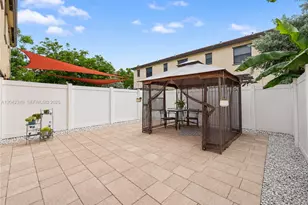 10604 W 33rd Ln, Hialeah, FL 33018 - Photo 14