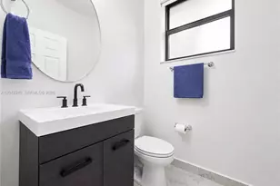 10604 W 33rd Ln, Hialeah, FL 33018 - Photo 16
