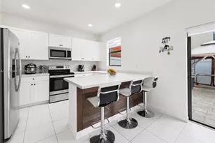 10604 W 33rd Ln, Hialeah, FL 33018 - Photo 12