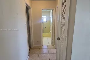 4717 NW 50th St, Tamarac, FL 33319 - Photo 18