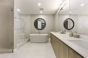17550 Collins Ave, Sunny Isles Beach, FL 33160 - Photo 12