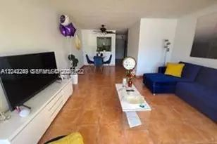 20 NW 87th Ave, Miami, FL 33172 - Photo 6