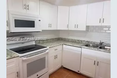 20 NW 87th Ave #A214, Miami, FL 33172 - Photo 2