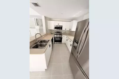 11242 SW 244th Ter, Homestead, FL 33032 - Photo 10