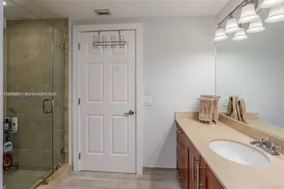 1300 Ponce De Leon Blvd #500, Coral Gables, FL 33134 - Photo 12