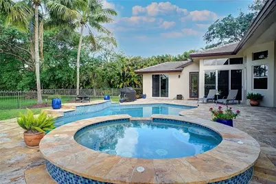 6807 NW 66th Way, Parkland, FL 33067 - Photo 38