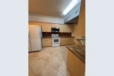 8810 W Flagler St #11, Miami, FL 33174 - Photo 22