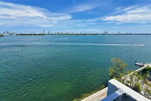7545 E Treasure Dr, North Bay Village, FL 33141 - Photo 44
