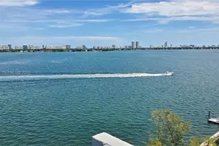 7545 E Treasure Dr, North Bay Village, FL 33141 - Photo 42