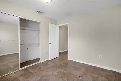 681 Thornridge Ave, Davie, FL 33325 - Photo 16