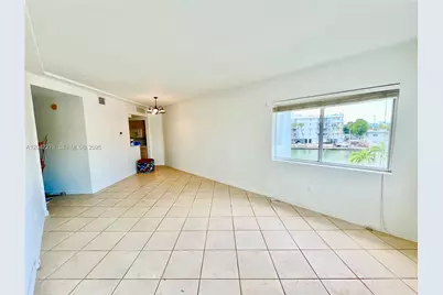 1185 Marseille Dr #309, Miami Beach, FL 33141 - Photo 2