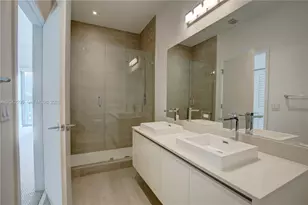 1600 SW 1st Ave, Miami, FL 33129 - Photo 4