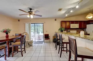 1925 SE Floresta Dr, Port Saint Lucie, FL 34983 - Photo 8