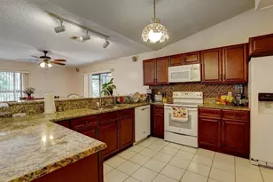 1925 SE Floresta Dr, Port Saint Lucie, FL 34983 - Photo 14