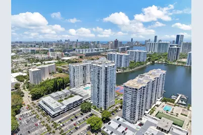 2750 NE 183rd St #2410, Aventura, FL 33160 - Photo 6