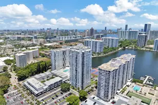 2750 NE 183rd St, Aventura, FL 33160 - Photo 6