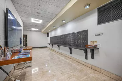 2750 NE 183rd St #2410, Aventura, FL 33160 - Photo 20