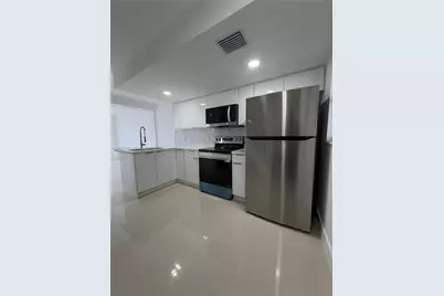 1551 W Okeechobee Rd #9, Hialeah, FL 33010 - Photo 1