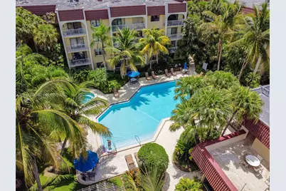 9301 SW 92nd Ave #A302, Miami, FL 33176 - Photo 2