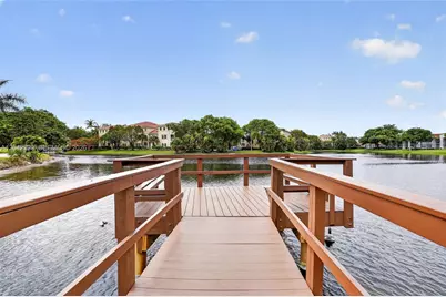 250 Jacaranda Dr #411, Plantation, FL 33324 - Photo 36