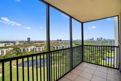 20301 W Country Club Dr #2122, Aventura, FL 33180 - Photo 6