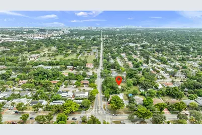 1585 NE 158th St, North Miami Beach, FL 33162 - Photo 4
