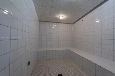 151 SE 1st St #2205, Miami, FL 33131 - Photo 48