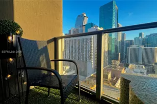 151 SE 1st St, Miami, FL 33131 - Photo 30