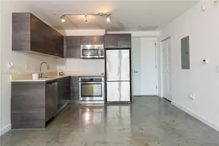 151 SE 1st St, Miami, FL 33131 - Photo 8