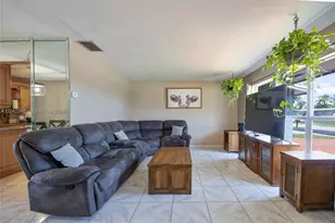 8350 NW 27th Pl, Sunrise, FL 33322 - Photo 4