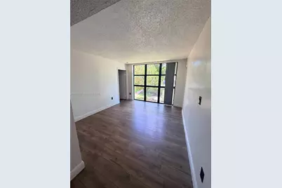 11780 SW 18th St #213, Miami, FL 33175 - Photo 1