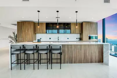 20 NE 11th St #6003, Miami, FL 33132 - Photo 10