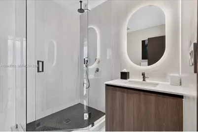 20 NE 11th St #6003, Miami, FL 33132 - Photo 20