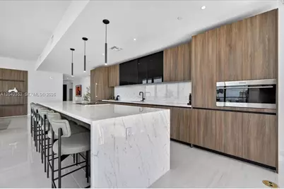 20 NE 11th St #6003, Miami, FL 33132 - Photo 32