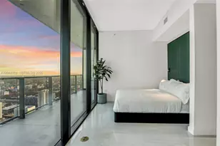 20 NE 11th St, Miami, FL 33132 - Photo 14