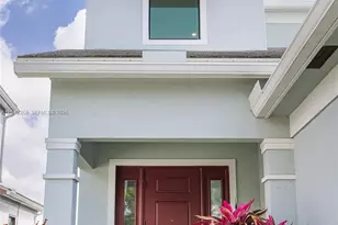 217 SE Fascino Cir, Port Saint Lucie, FL 34984 - Photo 4