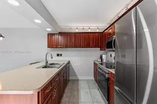 11867 SW 13th Ct, Davie, FL 33325 - Photo 12