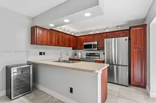 11867 SW 13th Ct, Davie, FL 33325 - Photo 14
