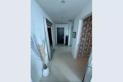 900 Biscayne Blvd #2312, Miami, FL 33132 - Photo 10