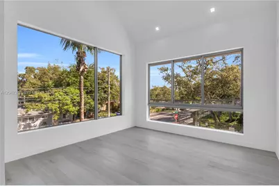 3204 Plaza St, Miami, FL 33133 - Photo 26