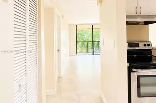 14421 N Kendall Dr, Miami, FL 33186 - Photo 2