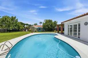 8197 W 14th Ct, Hialeah, FL 33014 - Photo 12