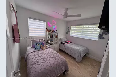 8130 NW 12th St, Pembroke Pines, FL 33024 - Photo 6