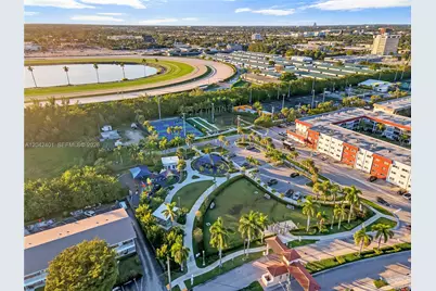 496 Holiday Dr, Hallandale Beach, FL 33009 - Photo 16