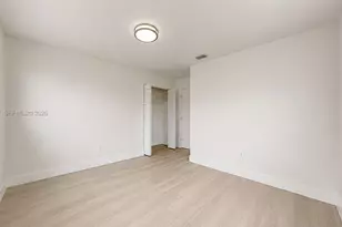 1670 W 42nd St, Hialeah, FL 33012 - Photo 30