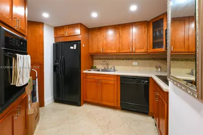 801 Brickell Bay Dr #1462, Miami, FL 33131 - Photo 6